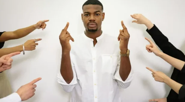 Acusado de Furto pela Empresa